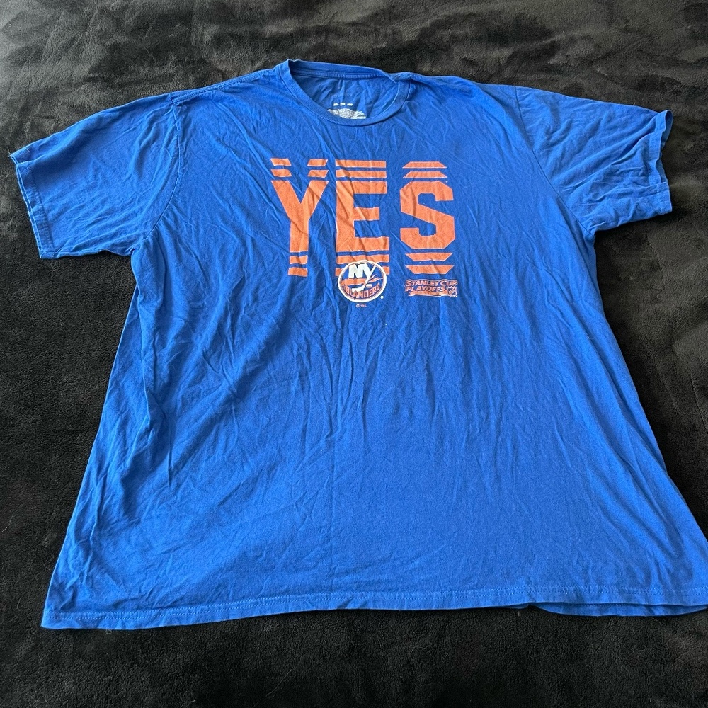 Men's NHL New York Islanders YES T-Shirt Fanatics Hockey